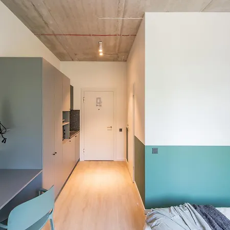 Solo Society City House Vilnius Coliving Экстерьер фото